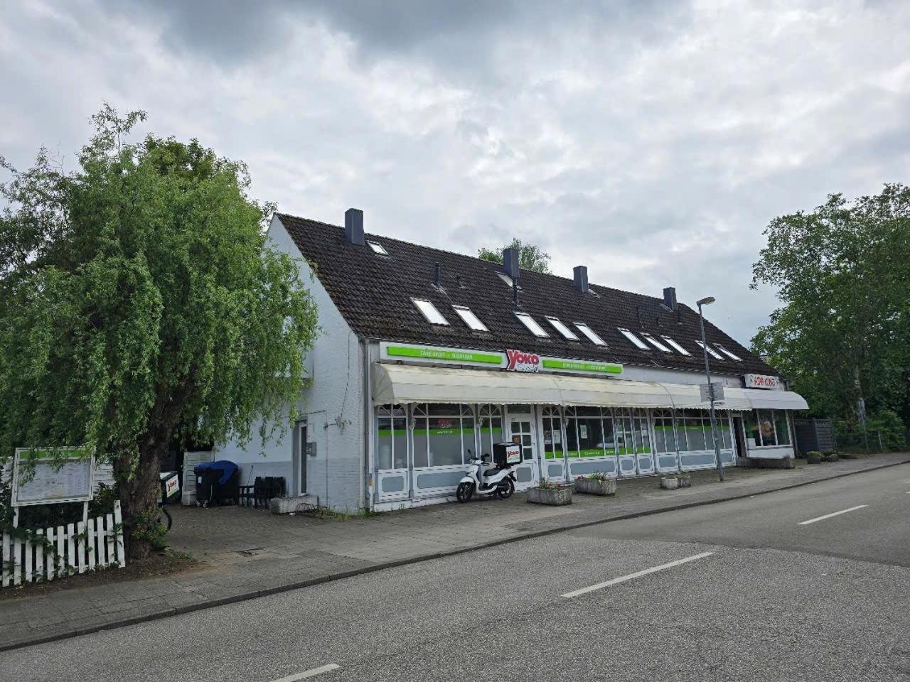 Ferienwohnung Am Uniklinik Lubeck Exterior photo